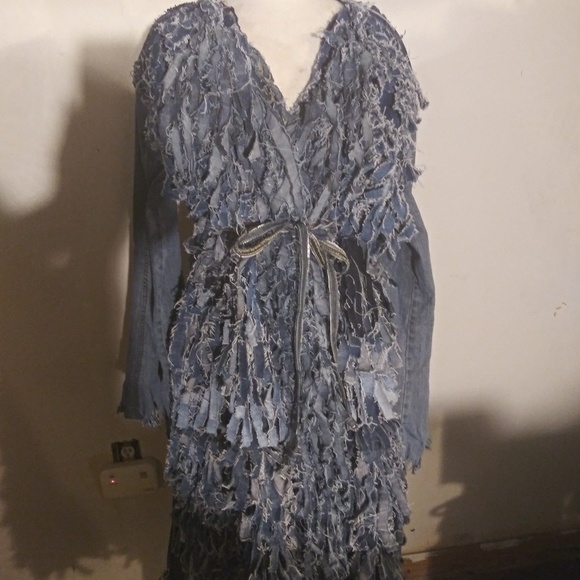 Coat - Picture 3 of 8